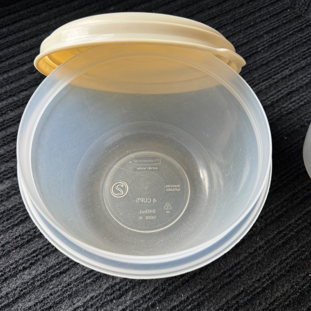 Rubbermaid Servin Saver Food Storage Containers Almond 4pc Set #2 #6 #1 Round - Picture 5 of 16